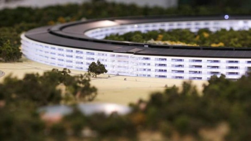 apple-campus-model-3-625x625
